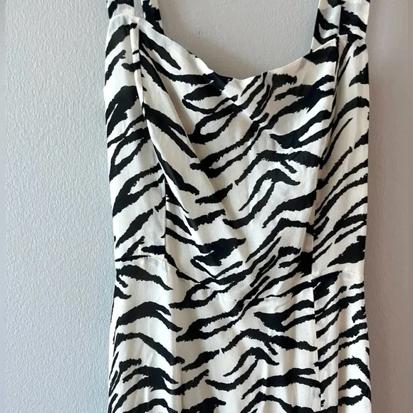 Reformation Nectarine Zebra Print Midi Dress - Picture 9 of 9